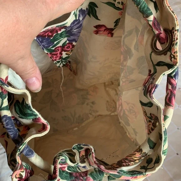 Floral Drawstring Backpack with matching baseball cap - Picture 6 of 6